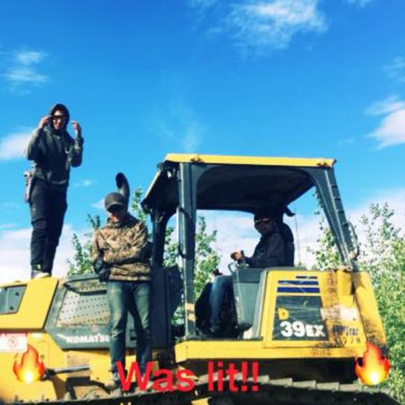 Meet your Posher, Chad - Picture 1 of 1